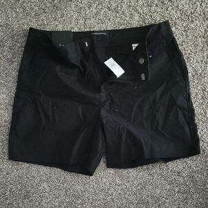Banana Republic Women's Black Cargo Shorts